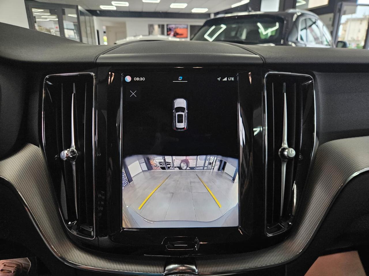 Volvo XC 60 XC60 B4 AWD automatico Core