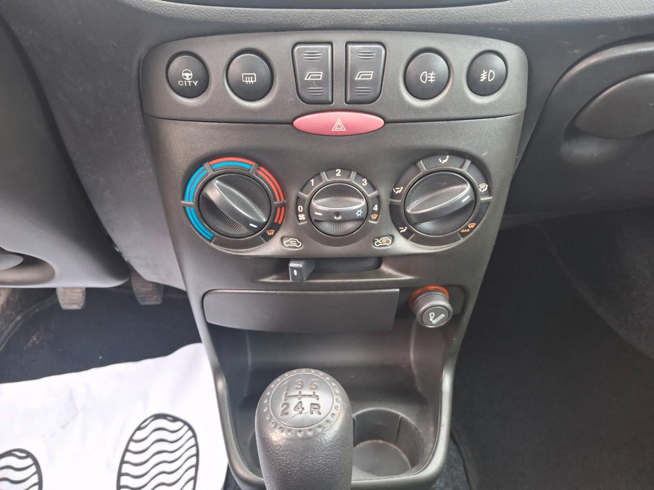 Fiat Punto 1.3 JTD 3p. 4 p.ti Active Van