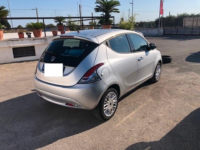 Lancia Ypsilon 1.3 MJT 16V 95 CV 5 porte S&S Gold