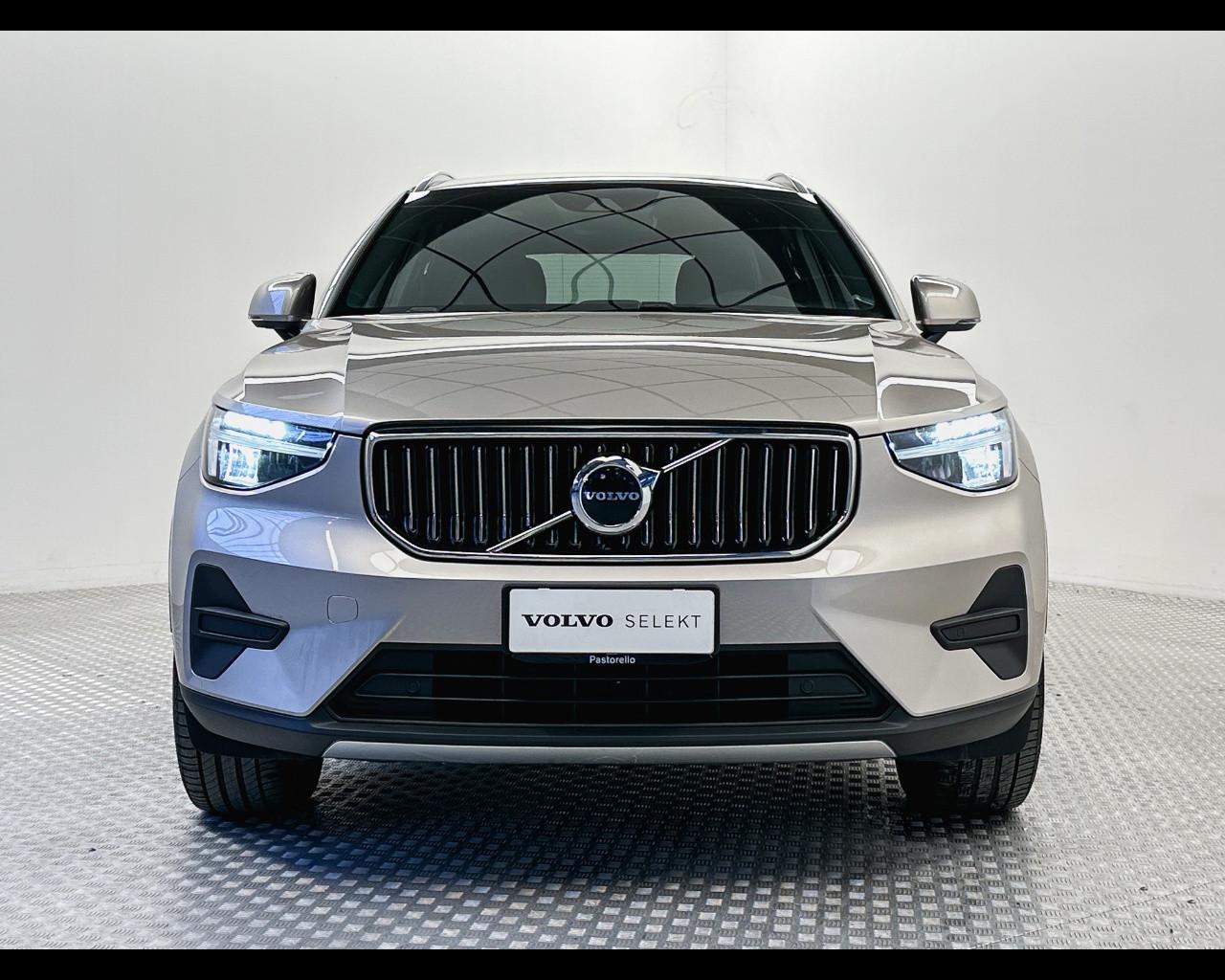 VOLVO XC40 (2017-->) - XC40 T5 Recharge Plug-in Hybrid automatico