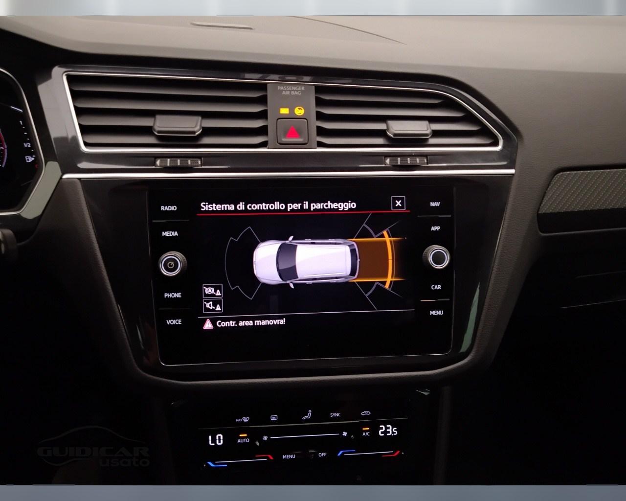 VOLKSWAGEN Tiguan II 2021 - Tiguan 1.5 tsi R-Line 150cv dsg