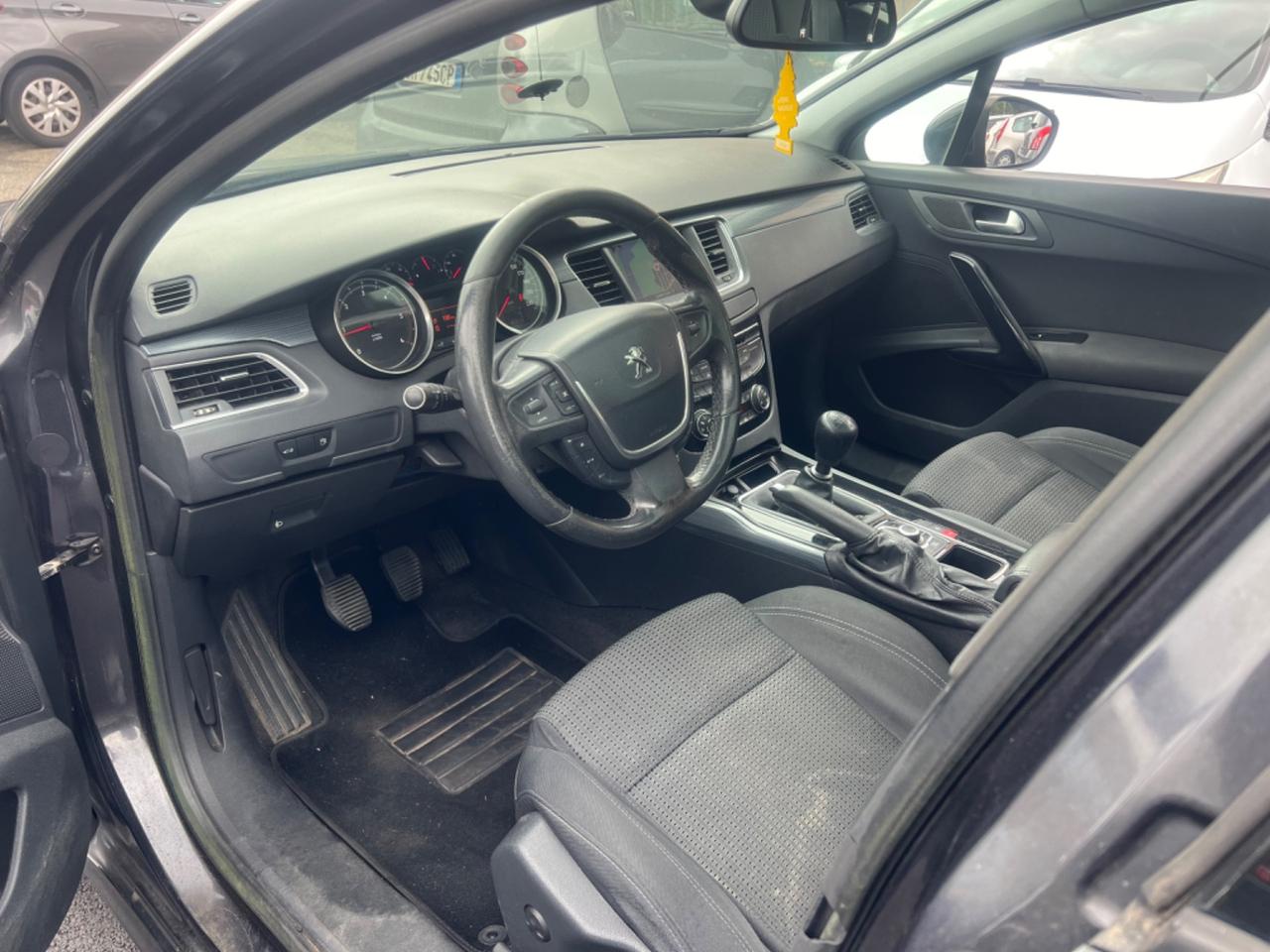 Peugeot 508 2.0 HDi 163CV SW Ciel Allure