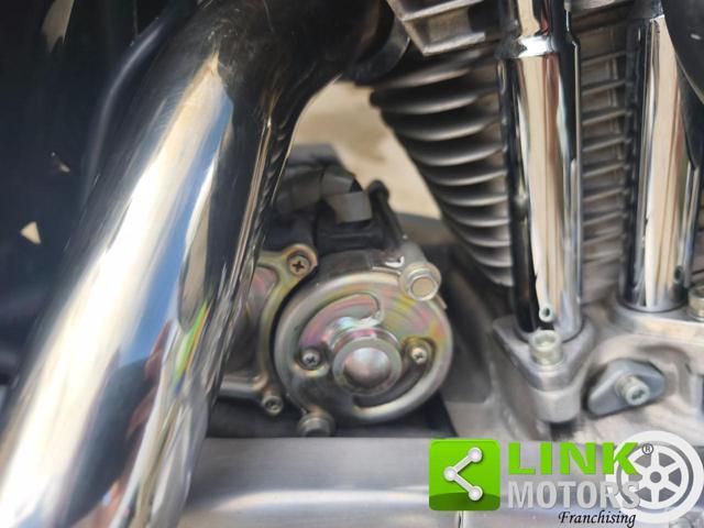 HARLEY-DAVIDSON 883 Sportster XL BLACK
