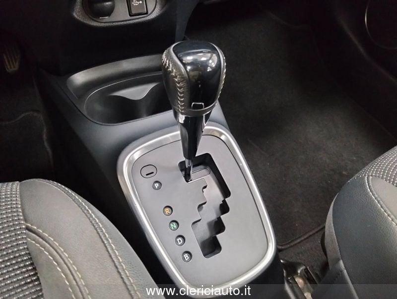 Toyota Yaris 1.5 Hybrid 5 porte Style (TETTO PAN.)