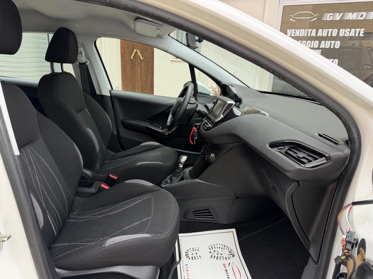 Peugeot 208 1.4 HDi 68 CV 5 porte Active