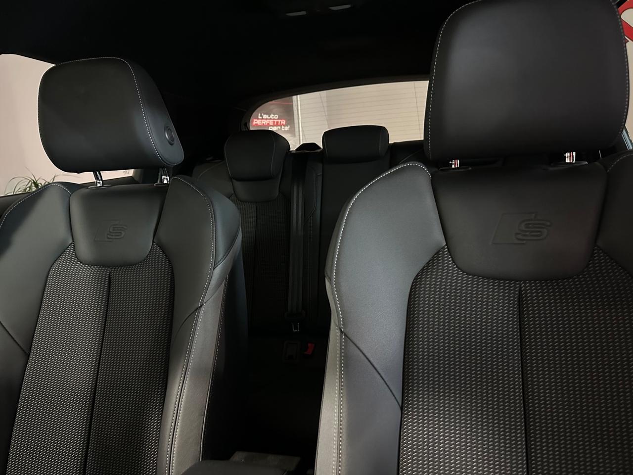 Audi A1 SPB 35 TFSI S tronic Identity Black