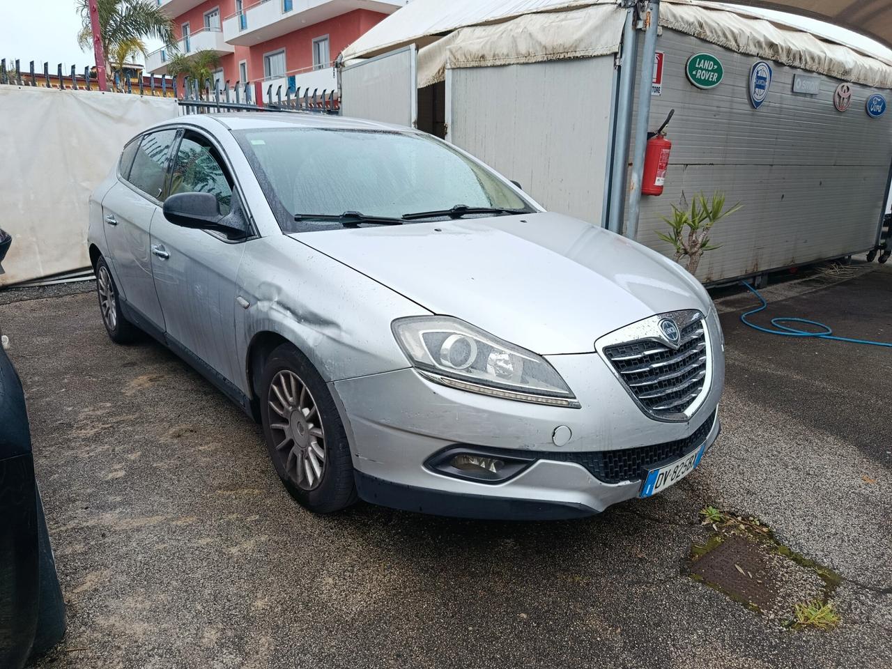 Lancia Delta 1.4 T-JET GPL