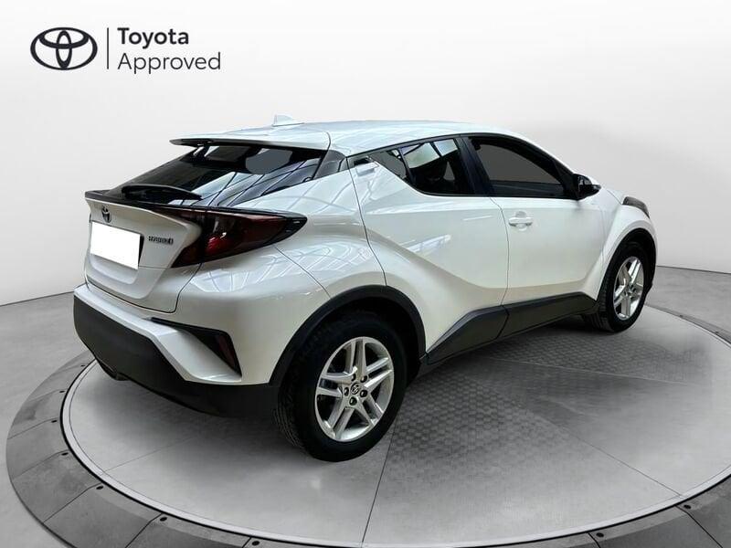 Toyota C-HR 1.8h Active E-CVT
