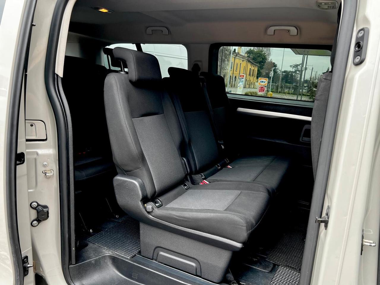 Peugeot Traveller BlueHDi 120 S&S Long Business