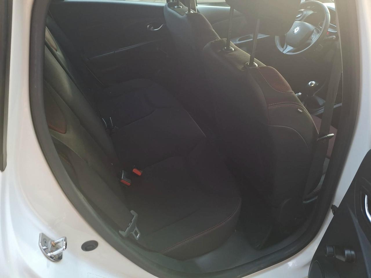 Renault Clio Sporter 1.5 dCi 8V 75CV Wave