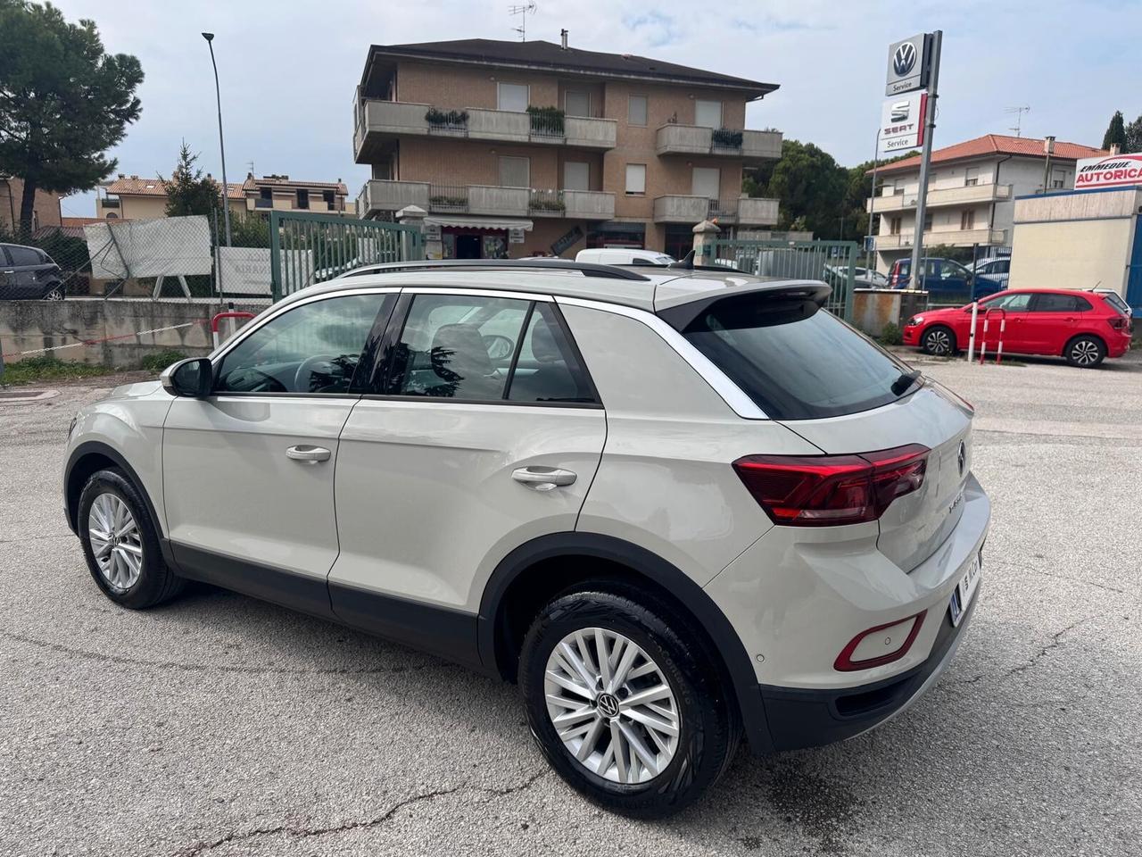 Volkswagen T-Roc 1.0 TSI Life