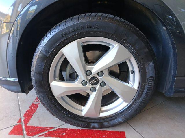 AUDI Q3 35 TDI quattro S tronic Business Advanced