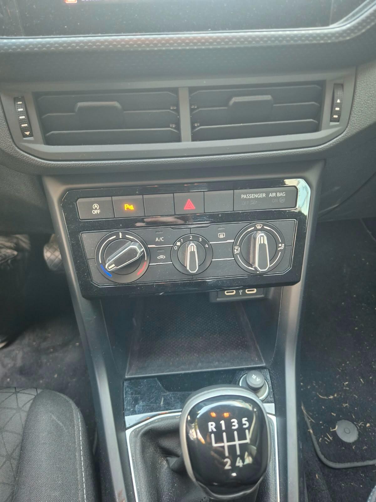 Volkswagen T-Cross 1.0 TSI Sport