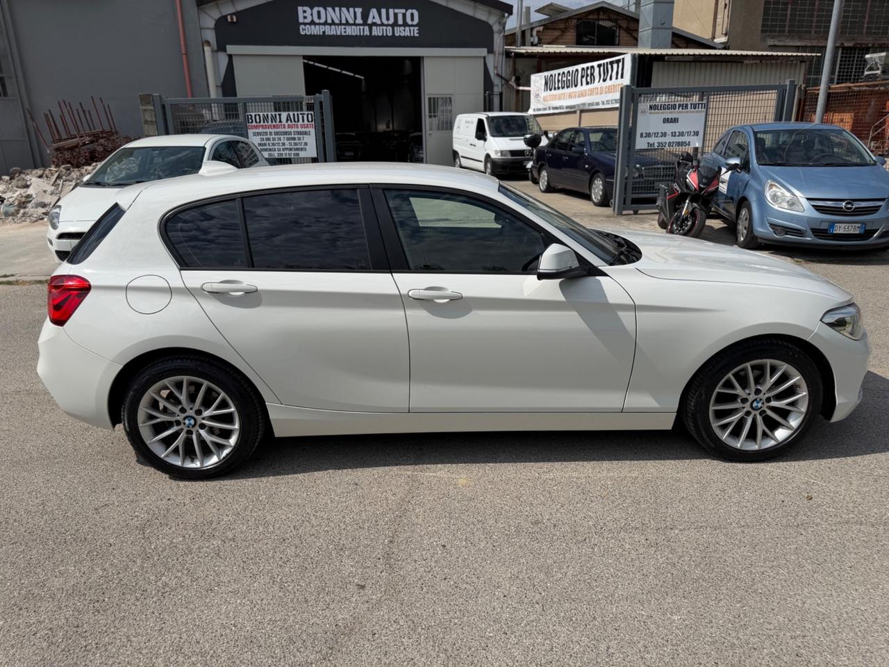Bmw 116 116d 5p. Msport