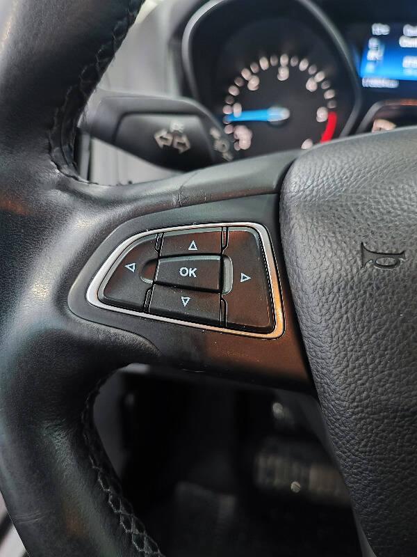 Ford Focus 1.5 tdci Titanium s&s 95cv 5p NEOPATENTATI!