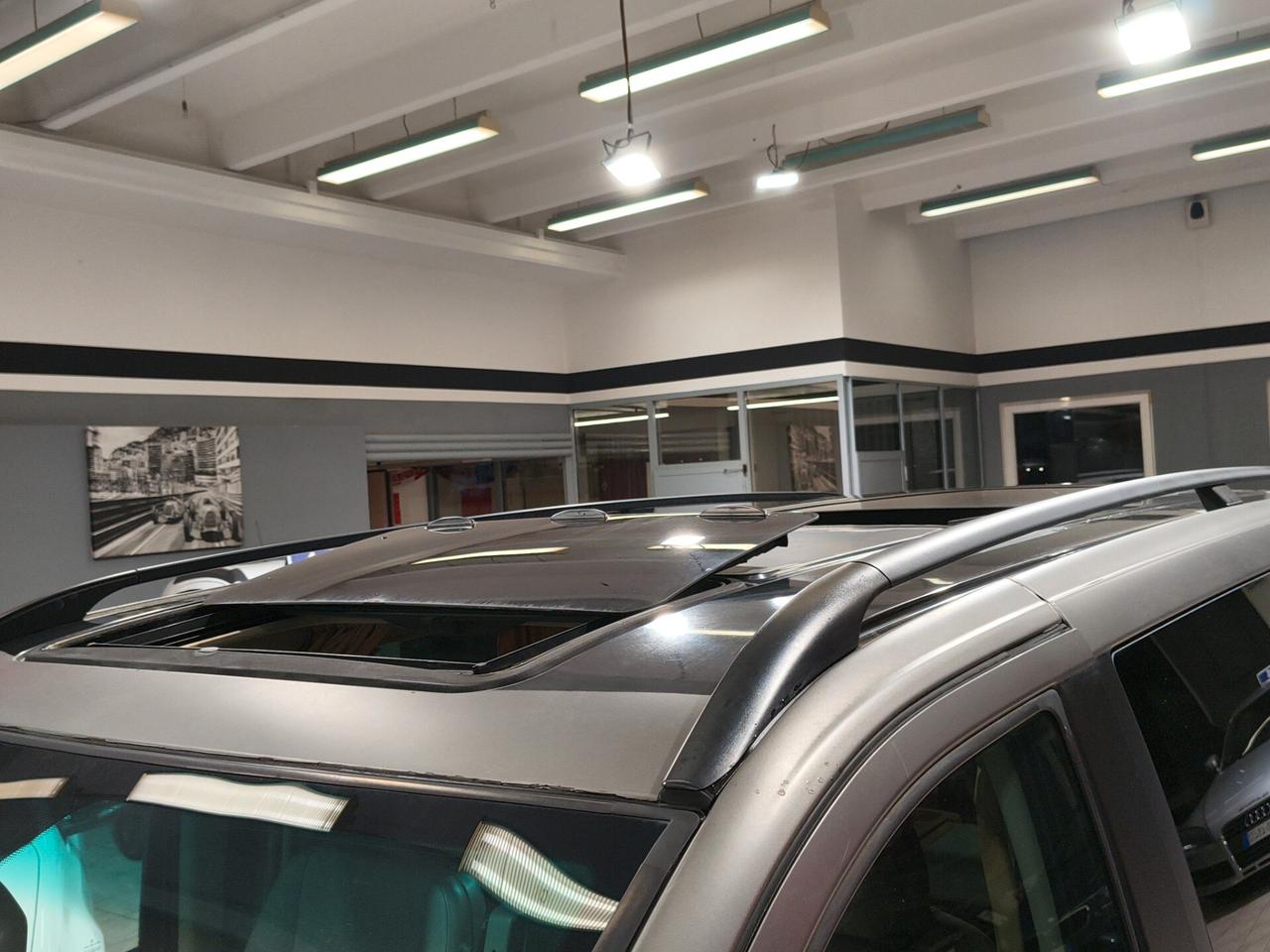 Mercedes-benz Viano 3.0 CDI komby long bi color