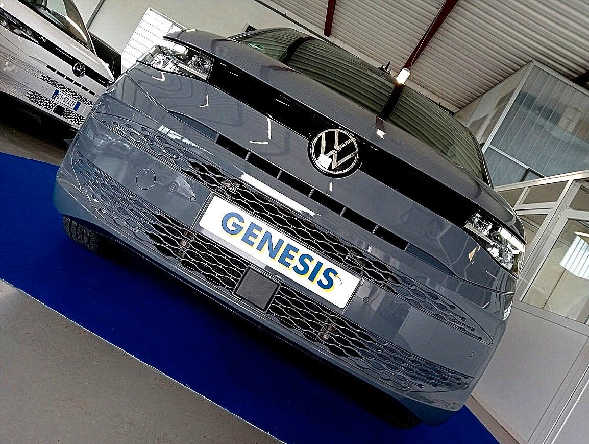 Volkswagen T7 Multivan 2.0 TDI DSG LED *VIS A VIS* CAMERA IVA INCLUSA