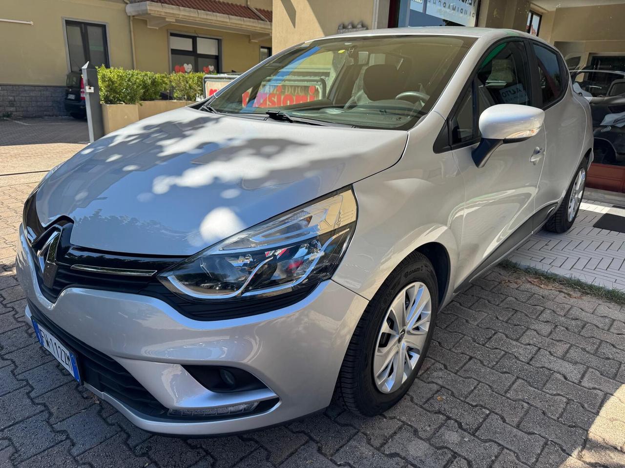 Renault Clio 0.9 TCE ENERGY BUSINESS FP
