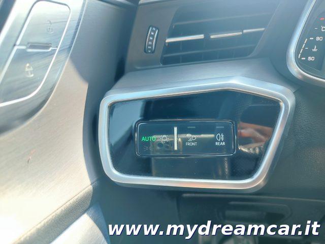 AUDI A6 Avant 40 2.0 TDI S tronic S LINE