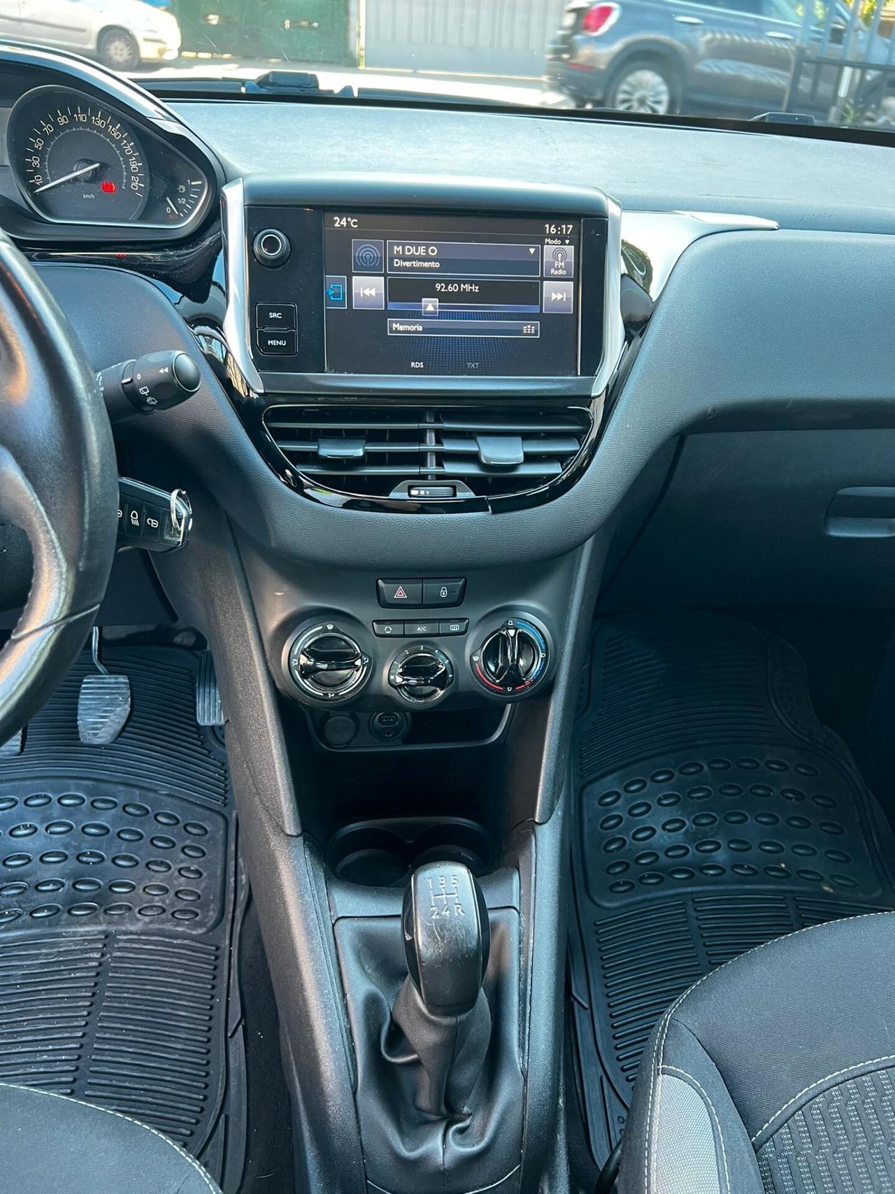 Peugeot 208 BlueHDi 75 5 porte Allure