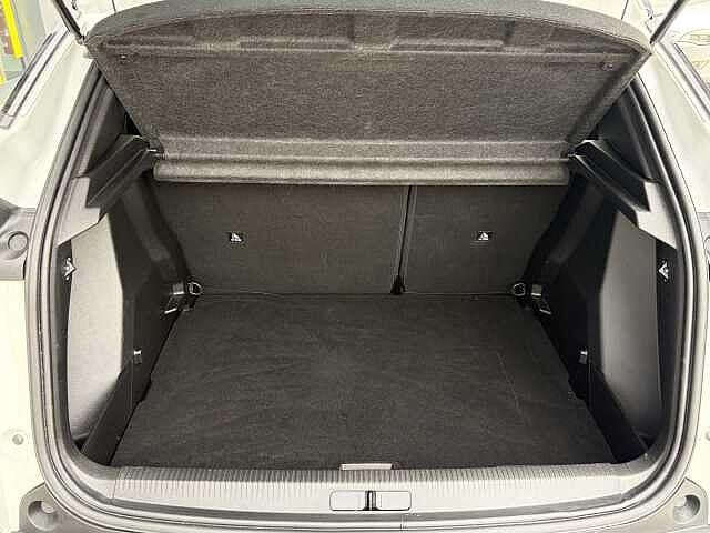 Peugeot 2008 1.2 PureTech 130 CV EAT8 GT