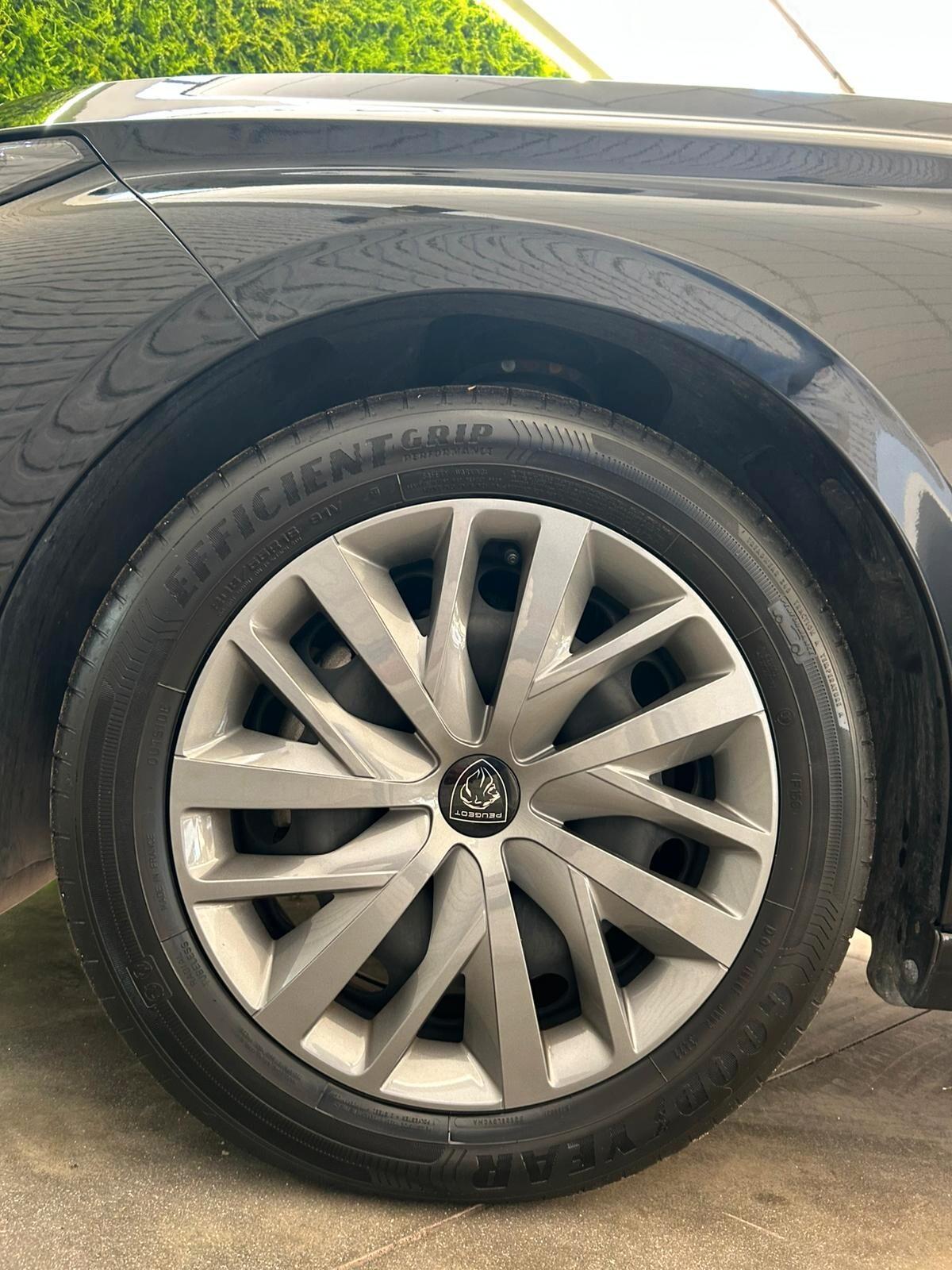 Peugeot 308 PureTech Turbo 110 S&S Active Pack