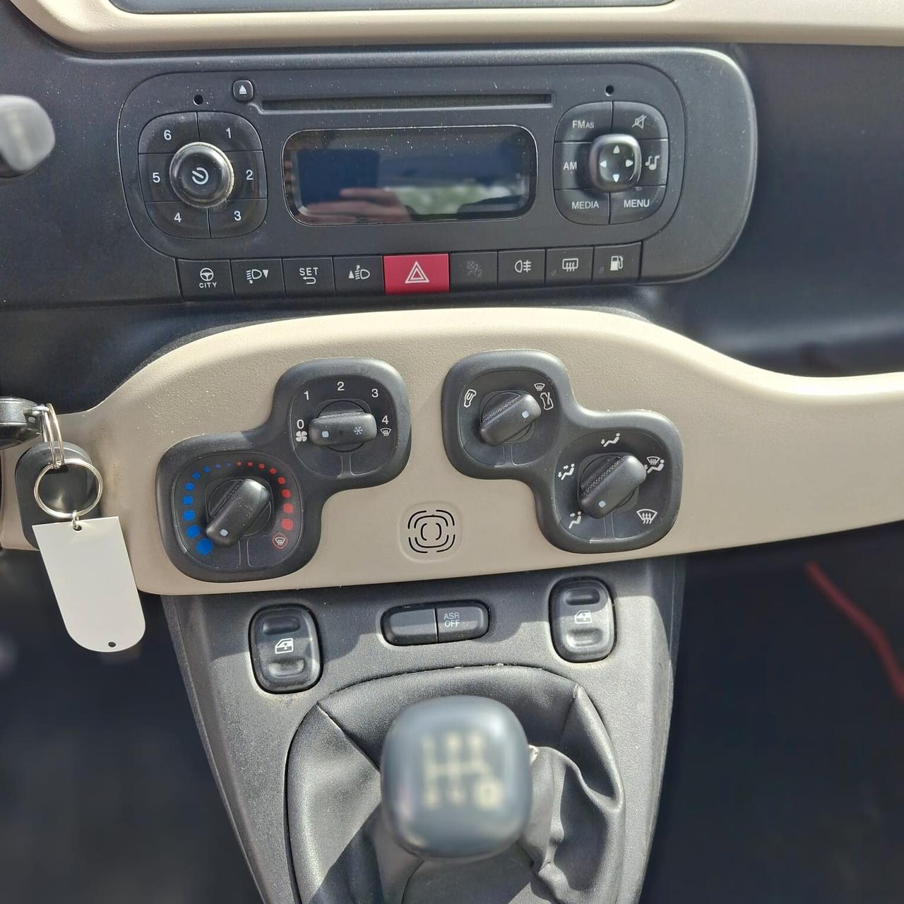 FIAT PANDA 0.9 TwinAir METANO DI SERIE