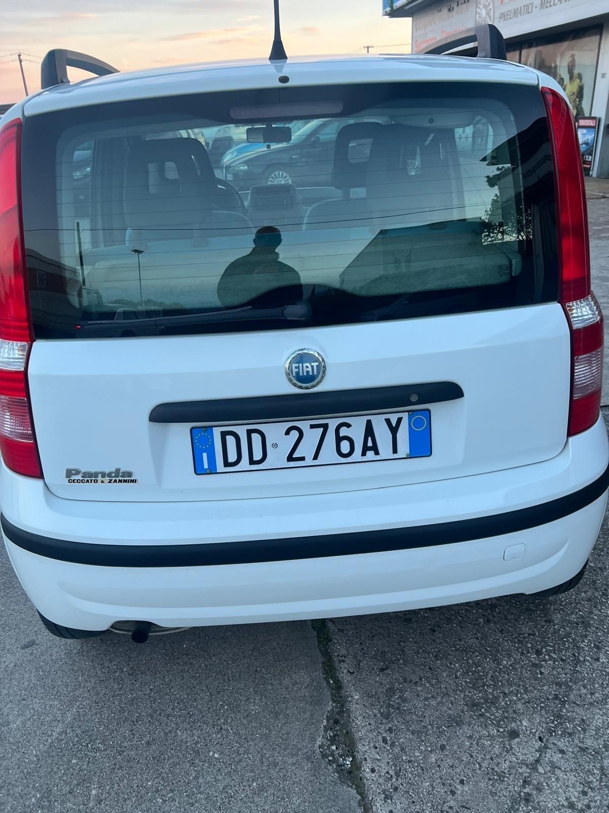 FIAT PANDA 1.2 BENZINA ANNO 2006 X NEOPATENTATI
