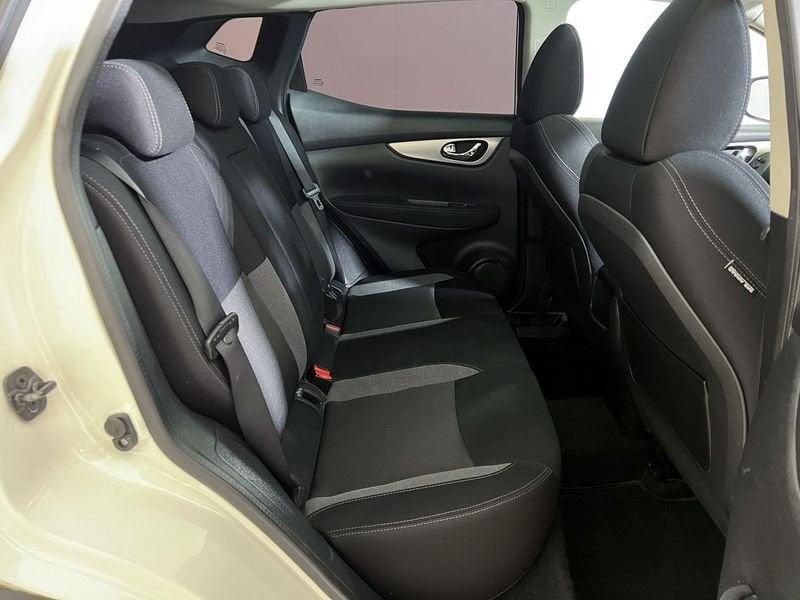 Nissan Qashqai Qashqai 1.5 dCi N-Connecta