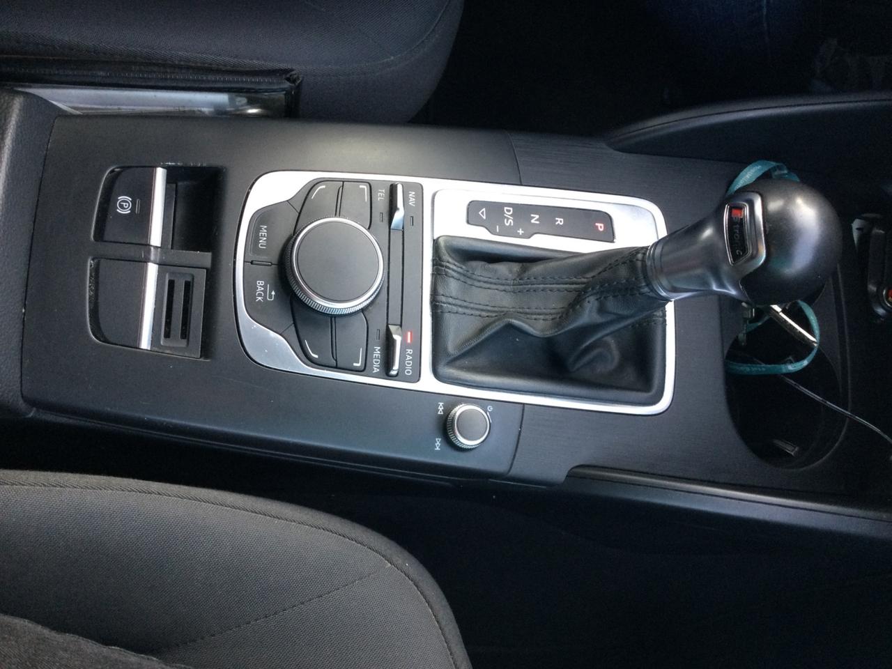 Audi A3 1.6 TDI S tronic Ambition Euro 6 2014