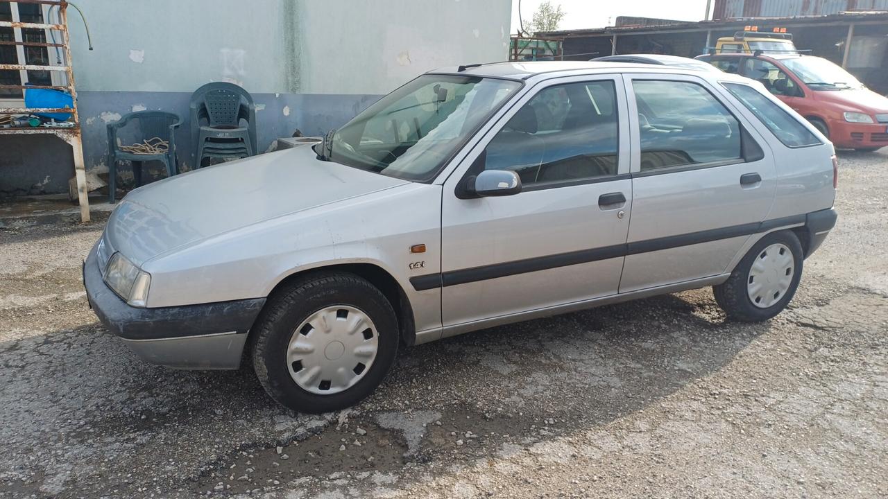 Citroen ZX 1.4i cat 5 porte Aura 1995 EPOCA