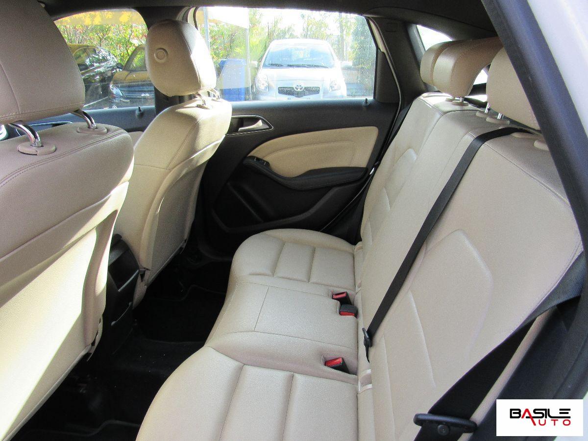 MERCEDES - Classe B - 180 CDI Premium