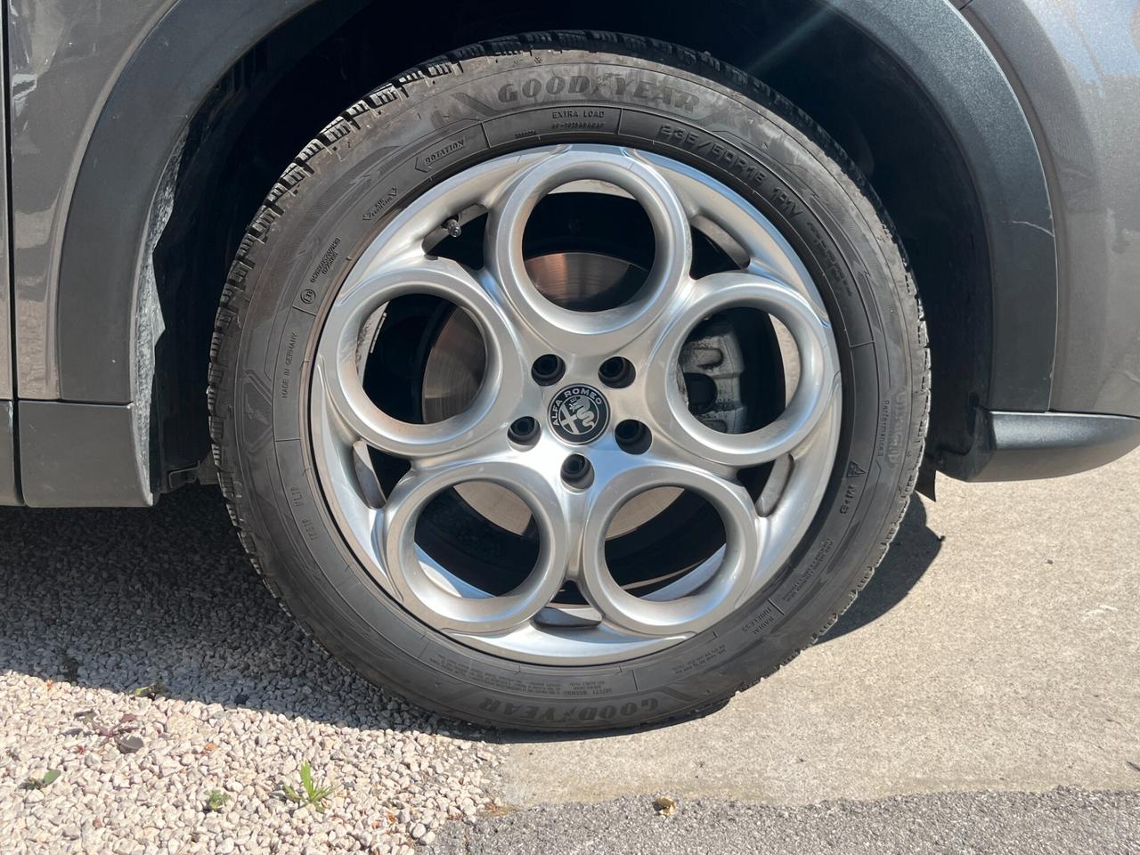 Alfa Romeo Tonale 1.6 130CV SPRINT 2024