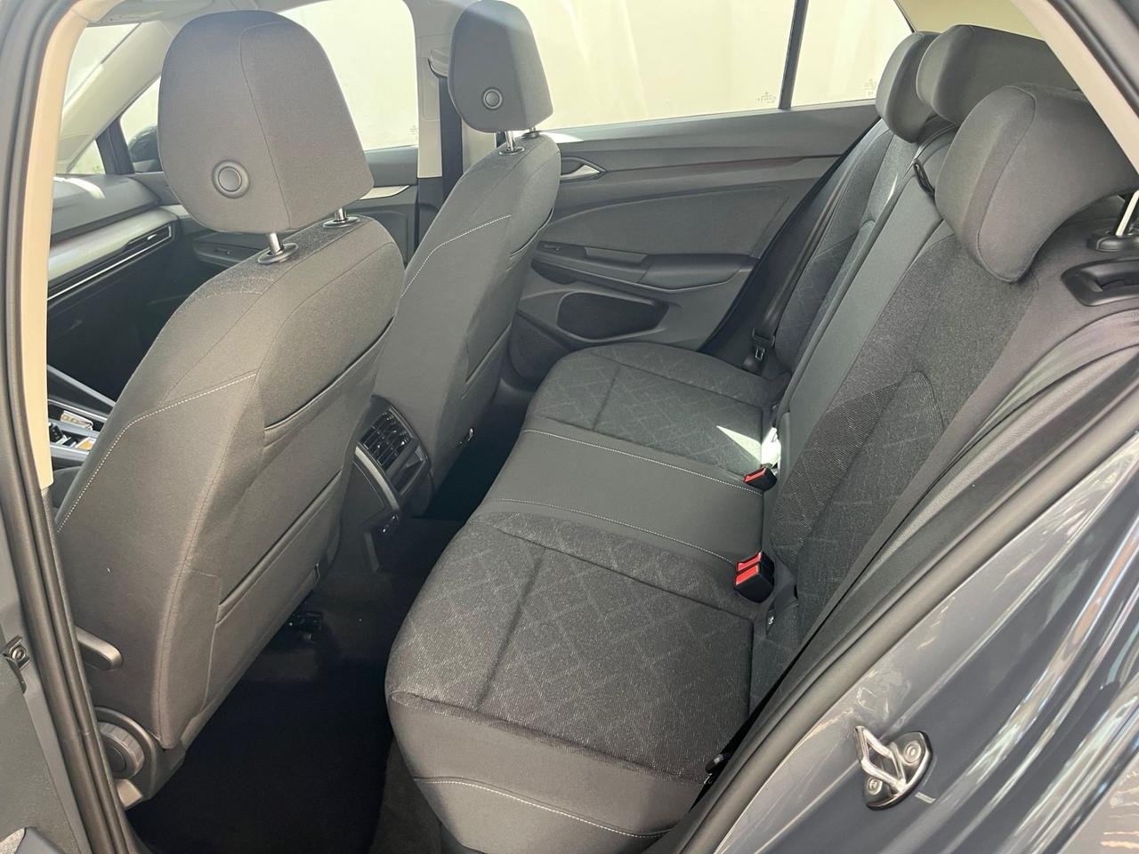 Volkswagen Golf 2.0 TDI 150 CV DSG SCR Style