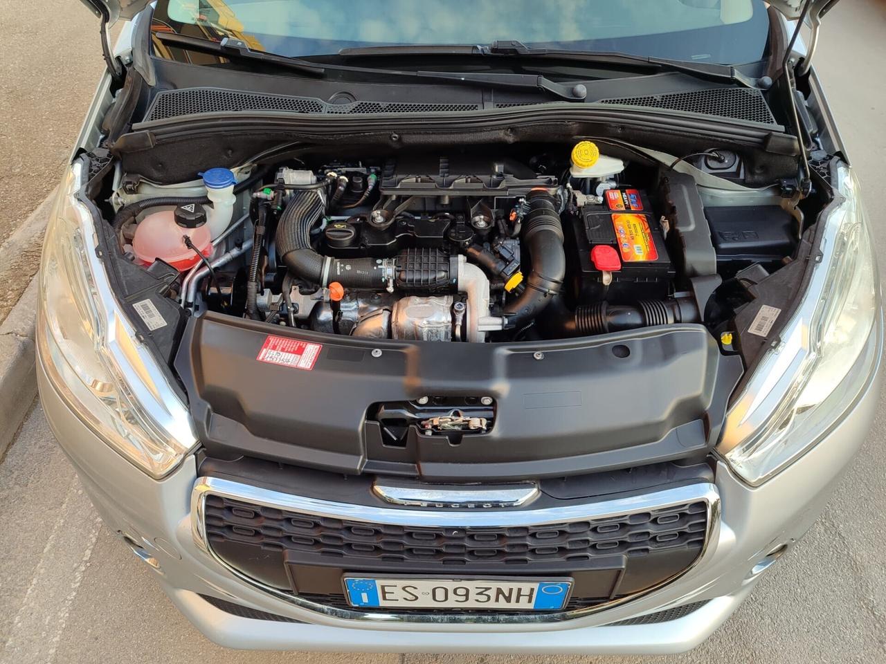 Peugeot 208 1.4 HDi 68 CV!!