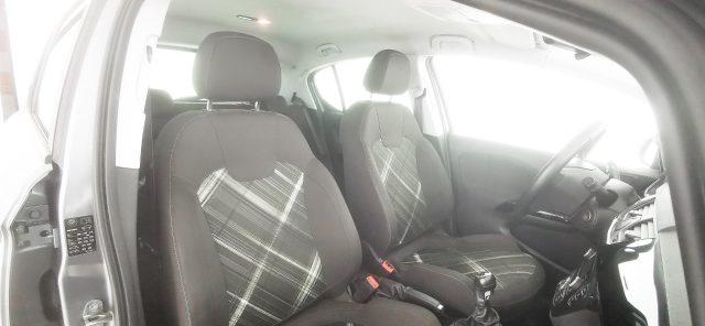 OPEL Corsa 1.4 90CV GPL Tech 5 porte b-Color