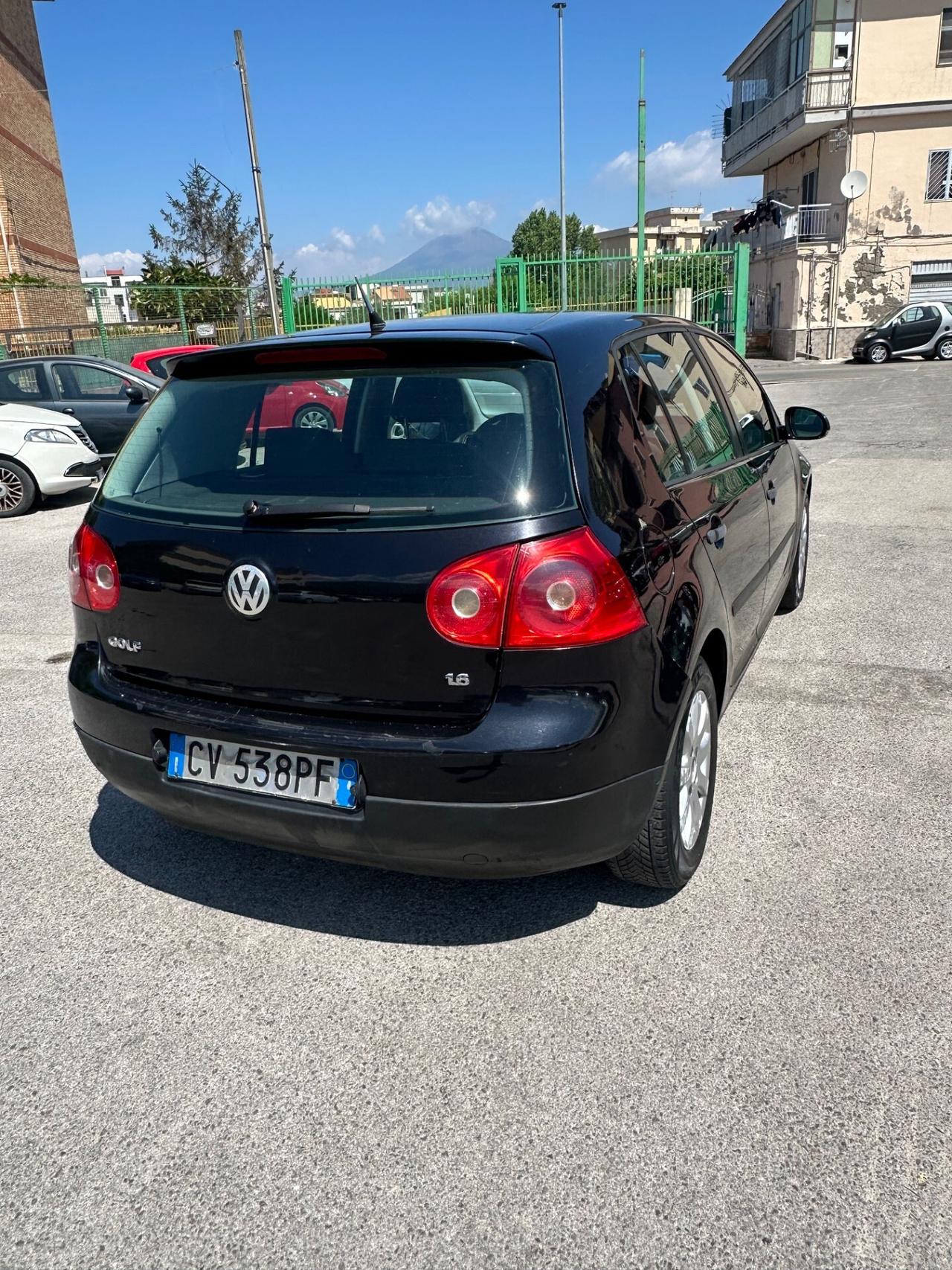 Volkswagen Golf 1.6 5p. Comfortline