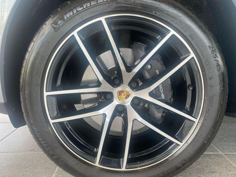 Porsche Macan 2.0 265 cv PDK - IVA Esposta