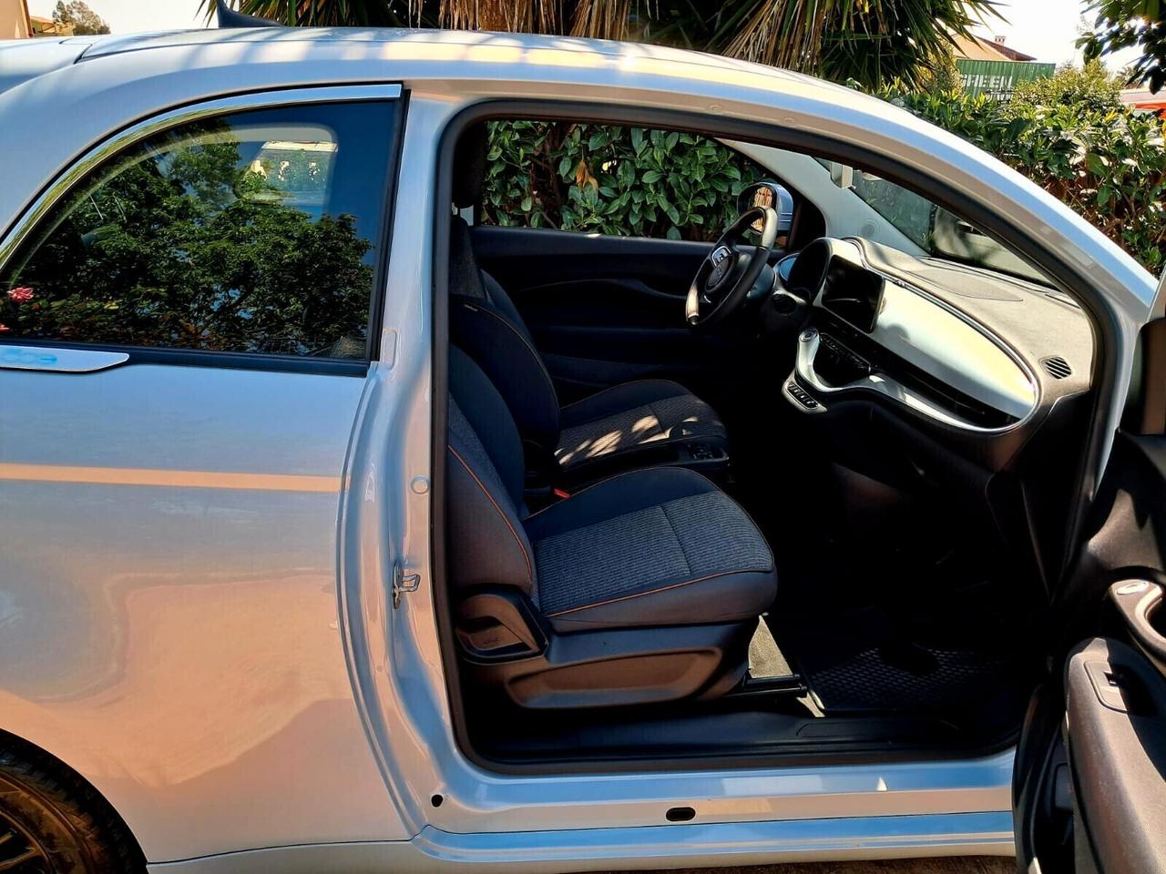 Fiat 500 500e 42 kWh Icon NAVI FULL IVA ESPOSTA
