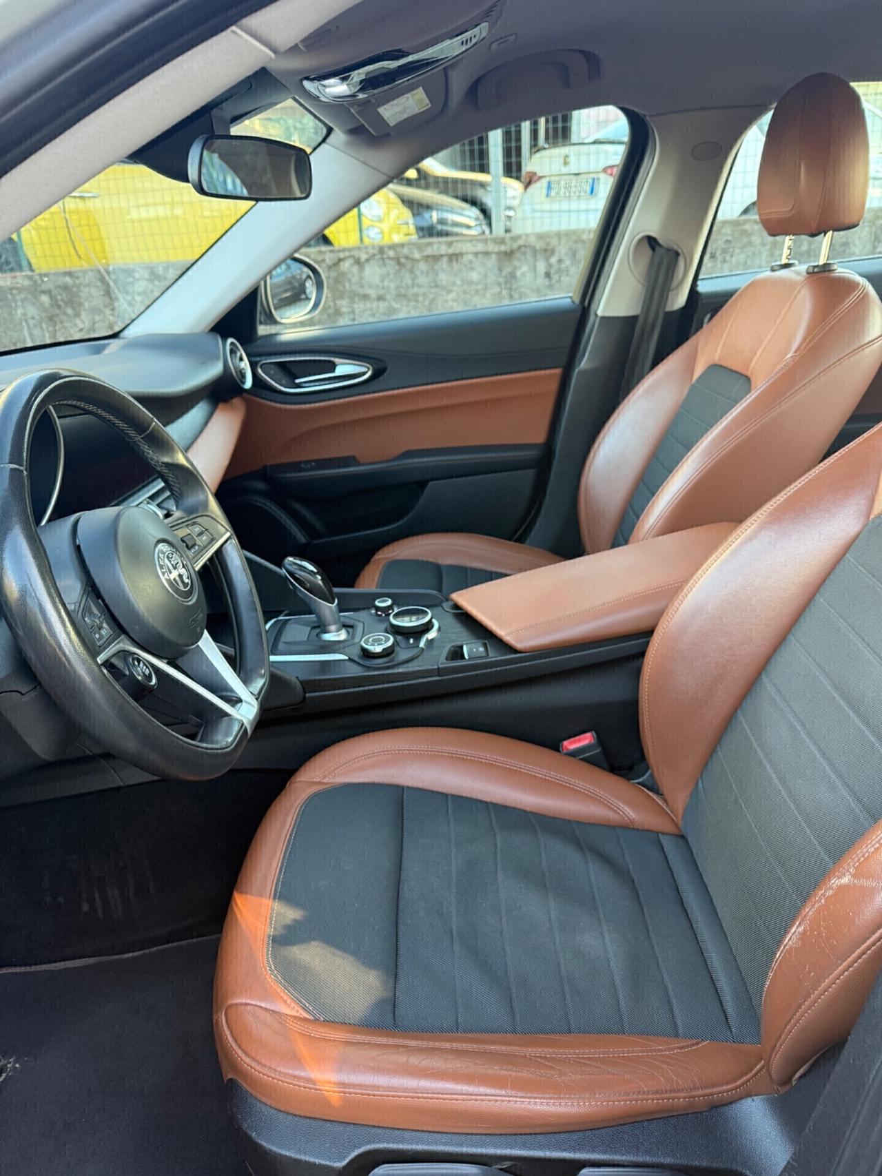 Alfa Romeo Giulia 2.2 Turbodiesel 150 CV AT8 Super