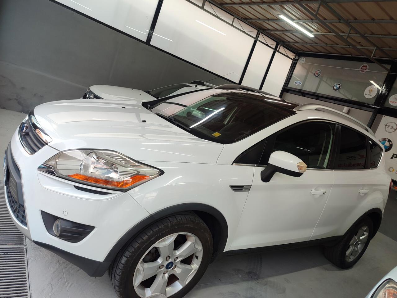 Ford Kuga 2.0 TDCi 163 CV 4WD Titanium DPF