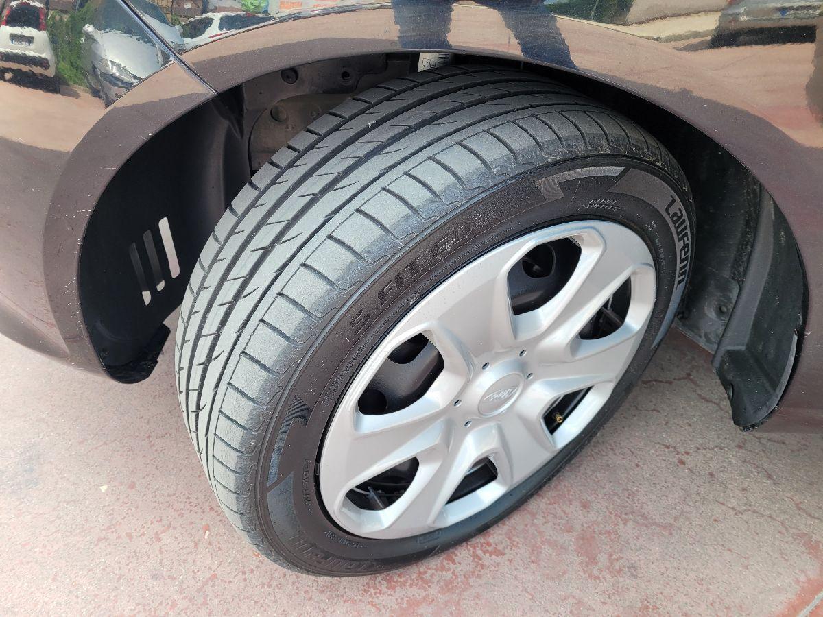FORD - Fiesta - 1.2 16V 82CV 5p. Titanium