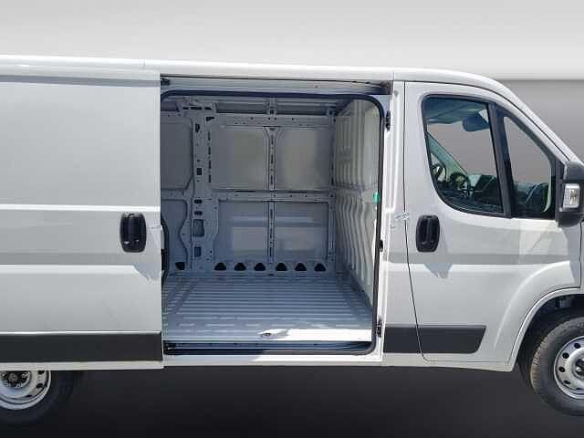 Peugeot Boxer Boxer Furgone 335 L2 H1 2.2 BlueHDi 140 cv S&S