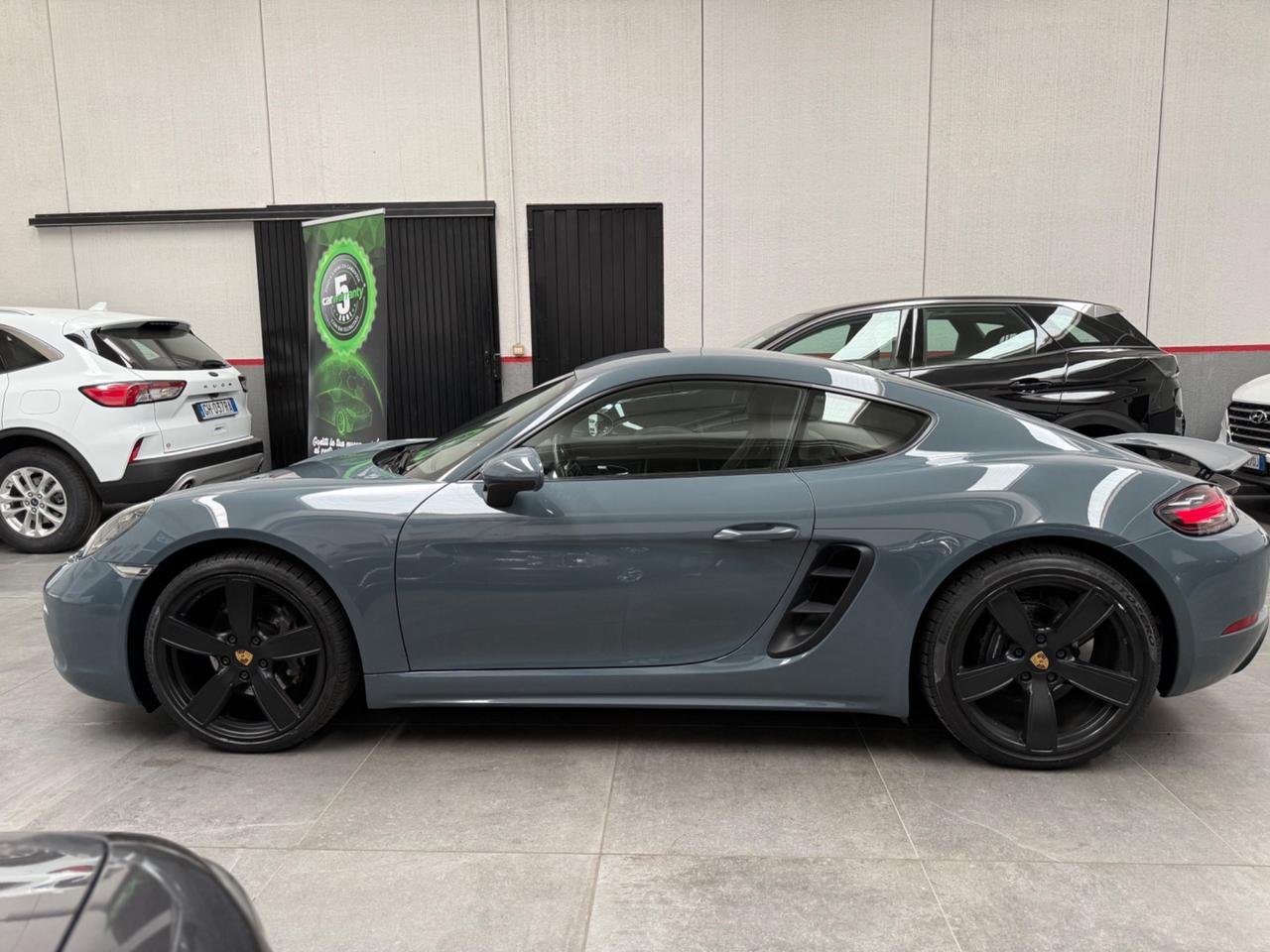 Porsche 718 Spyder Cayman 2.0