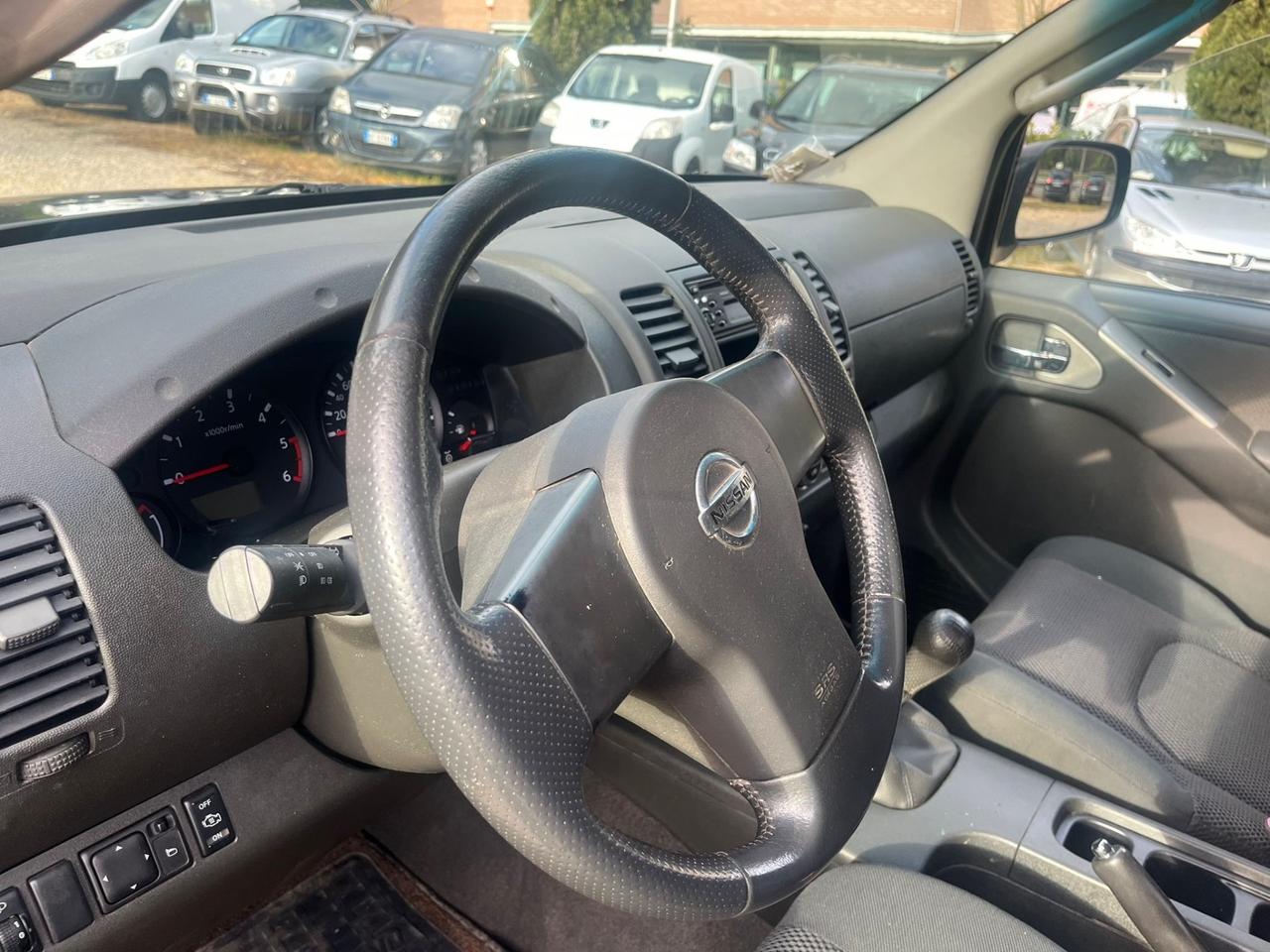 Nissan Navara 2.5 Diesel - 4x4