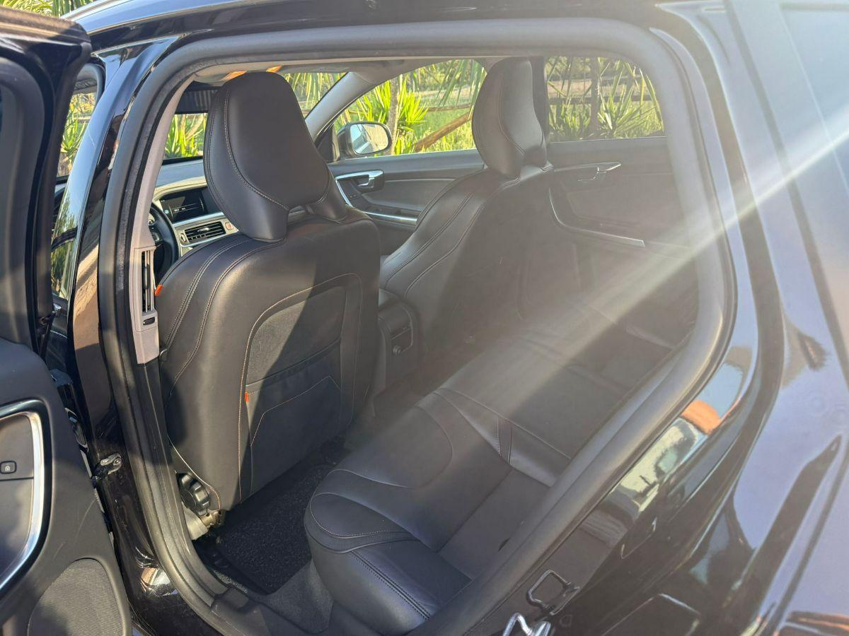 VOLVO - V60 - D2 Geartronic Volvo Ocean Race