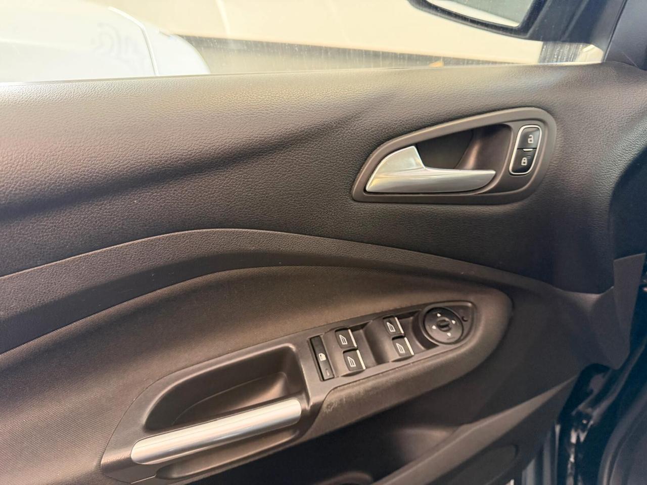 FORD C-MAX 1.5 TITANIUM TDCI 120CV NAVI CRUISE CAM ANNO 2018