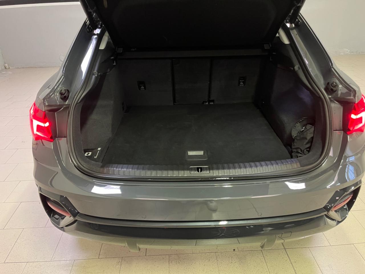 Audi Q3 SPB 35 TDI S tronic 2023 *tetto apribile
