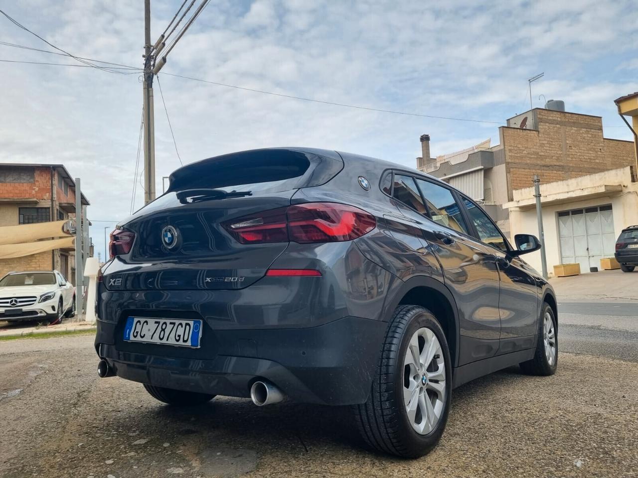 Bmw X2 xDrive20d Sport PELLE LED PADDLES F1