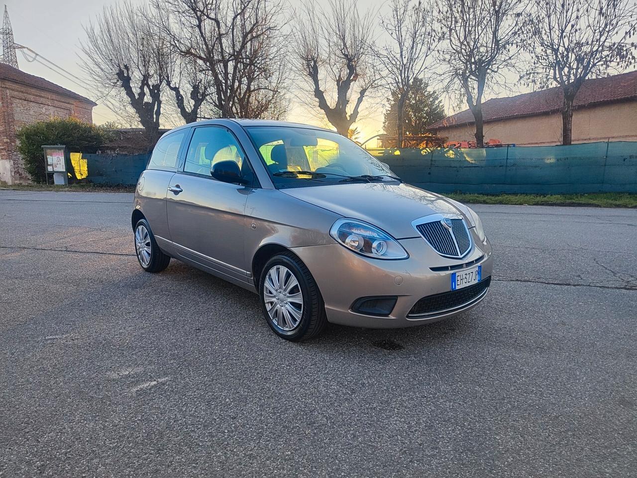 Lancia Ypsilon 1.2 benzina